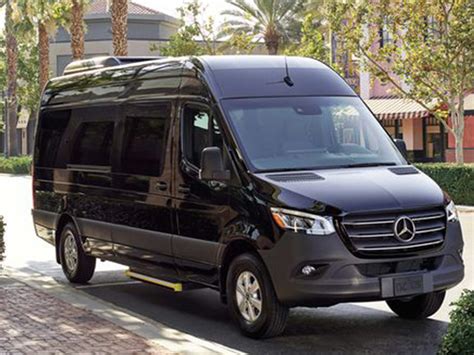 sprinter van rentals usa.